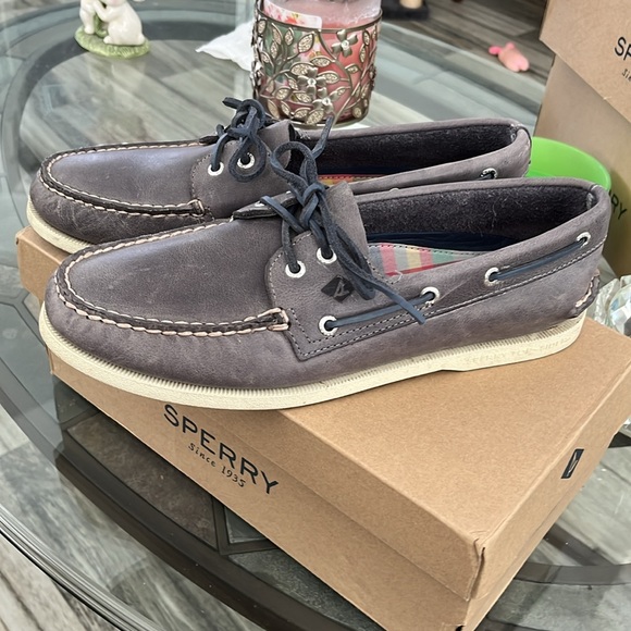 🏝️SPERRY TOPSIDERS(SPLASH FOLKSTONE GREY)SZ 10.5 M WORN COUPLE TIMES GREAT COND - Picture 4 of 8